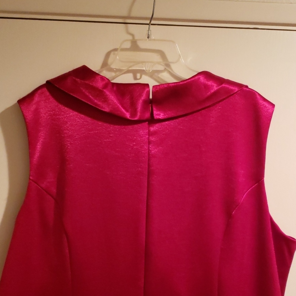 Dress - Picture 2 of 5